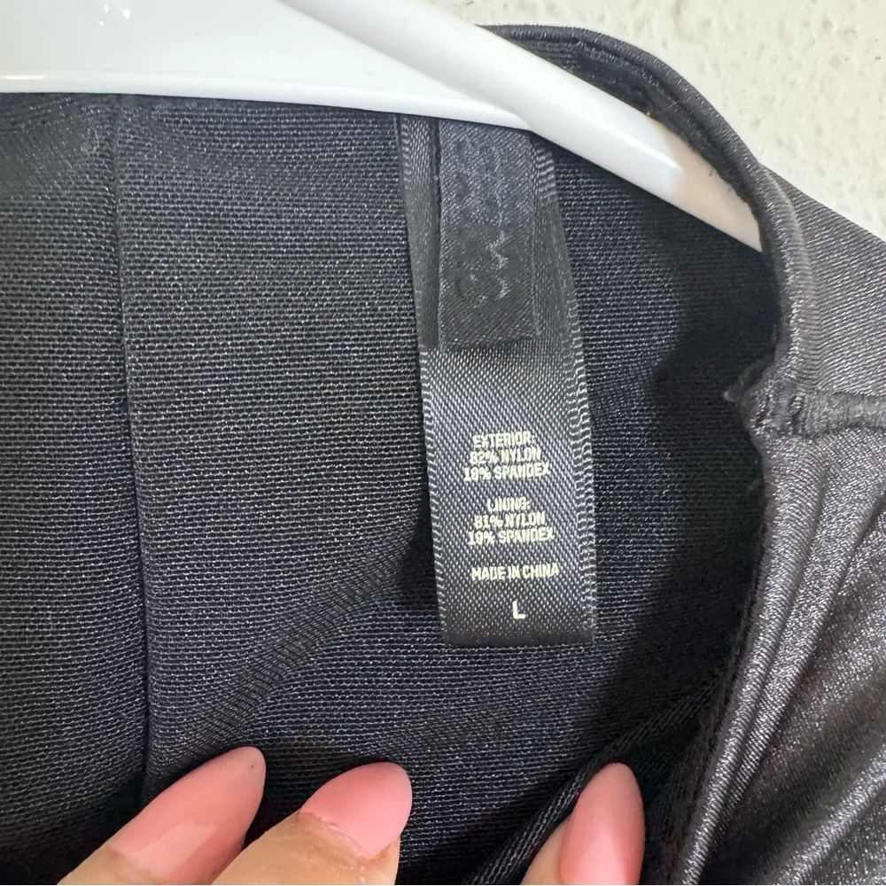 SKIMS allinone shine mock neck jumpsuit onesie - Picture 7 of 8